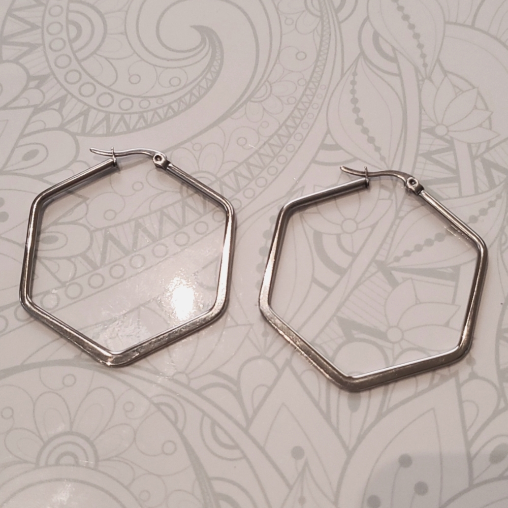 Starfish Brand hexagon shaped silver hoops.